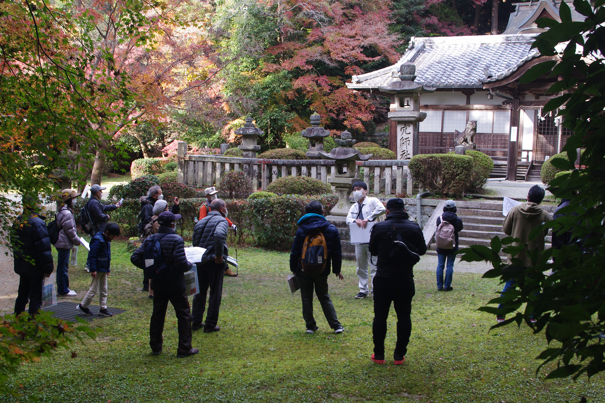 大兵主神社にて案内の風景