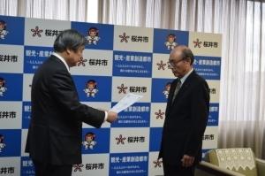 日の丸タクシー 認定書授与