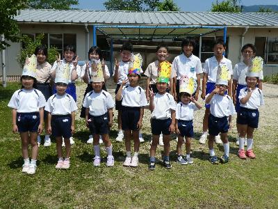 小学生のお兄ちゃんお姉ちゃんがお面をくれたよ！