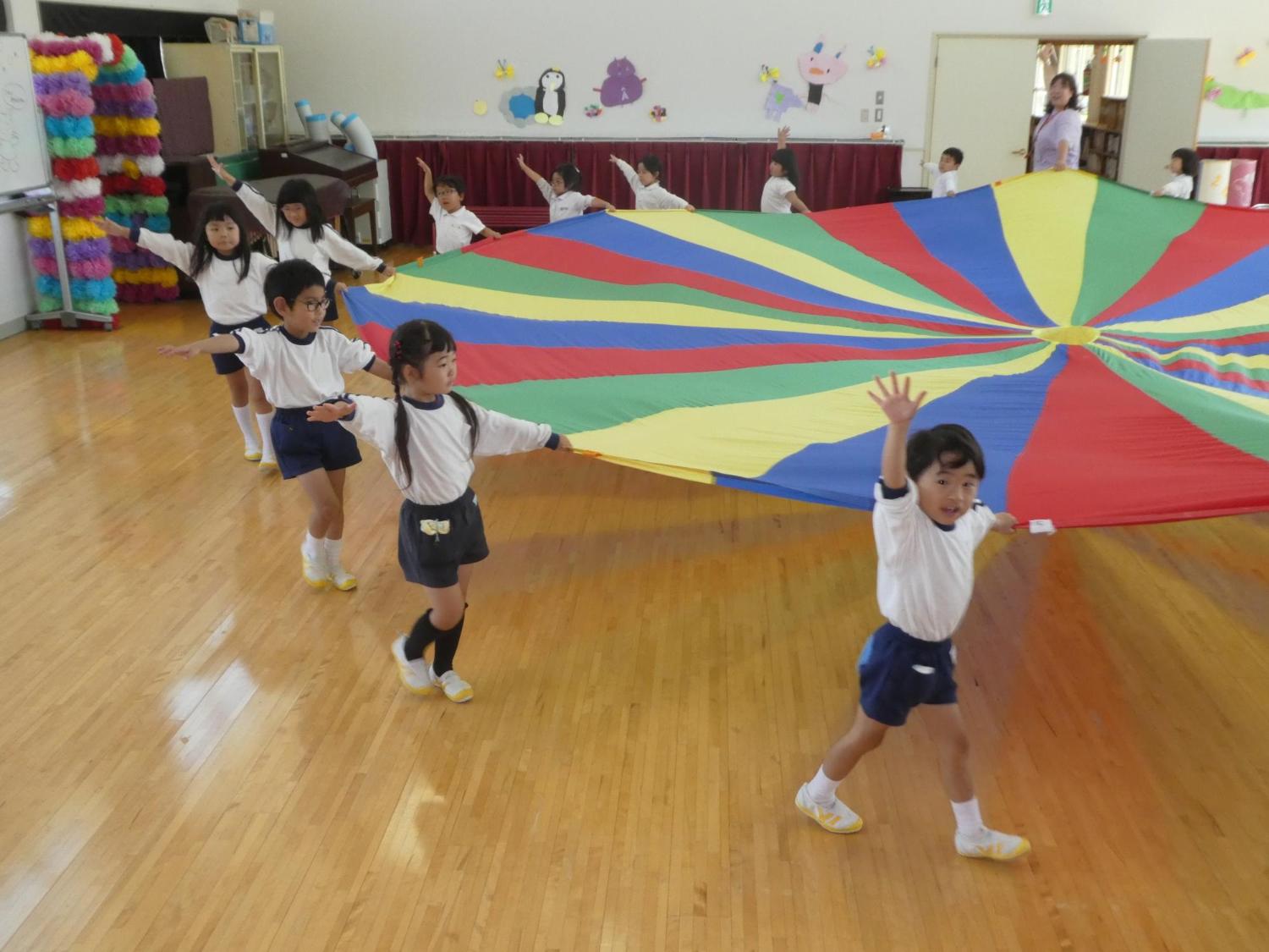 桜井西幼稚園の友達とバルーンをしたよ