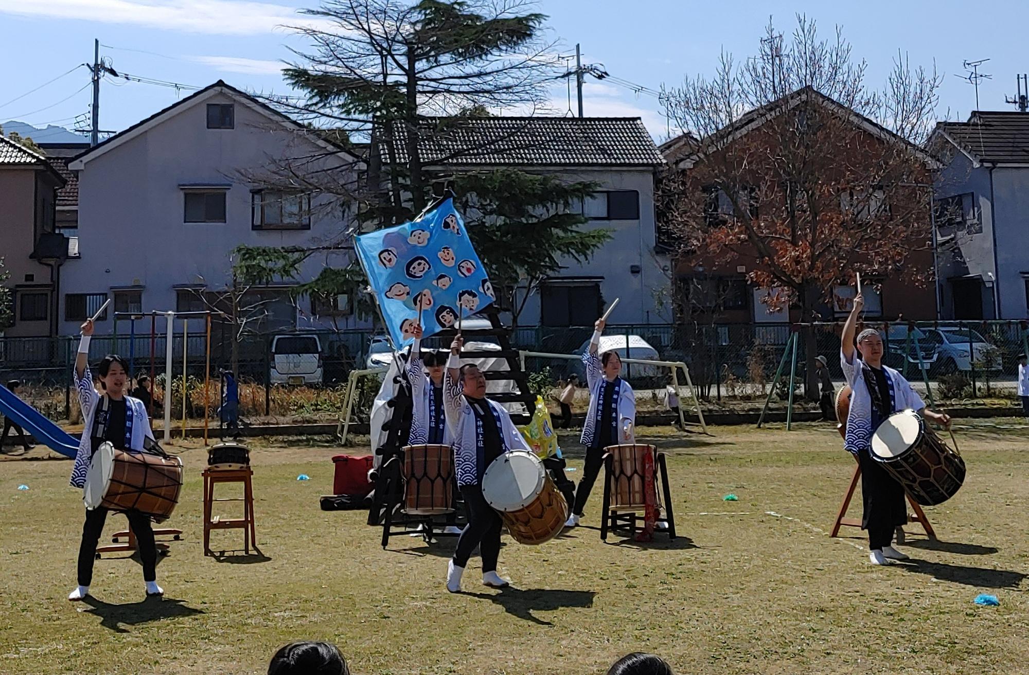 和太鼓のオープニング