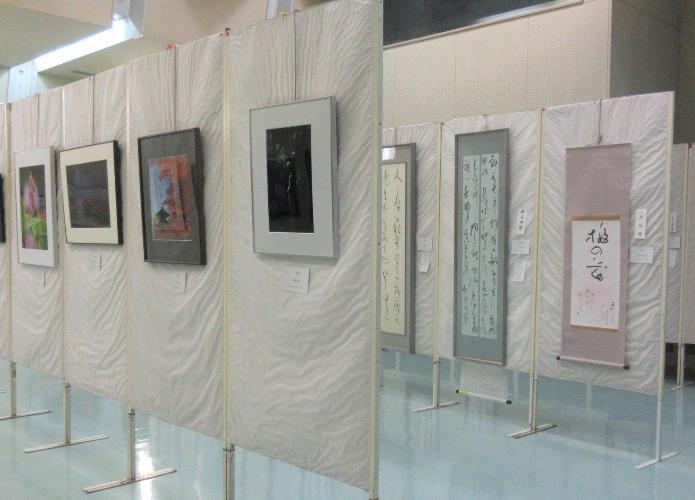 美術展展示の様子