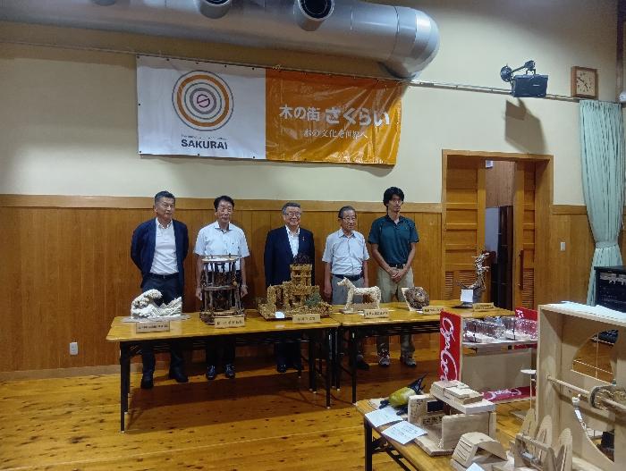 R7児童生徒木工工作展の審査会