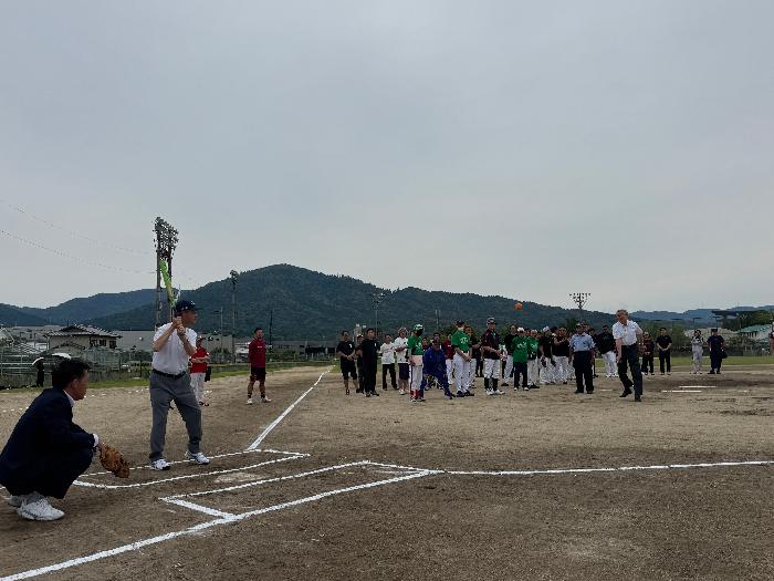 R市民ソフトボール大会開会式に参加しました
